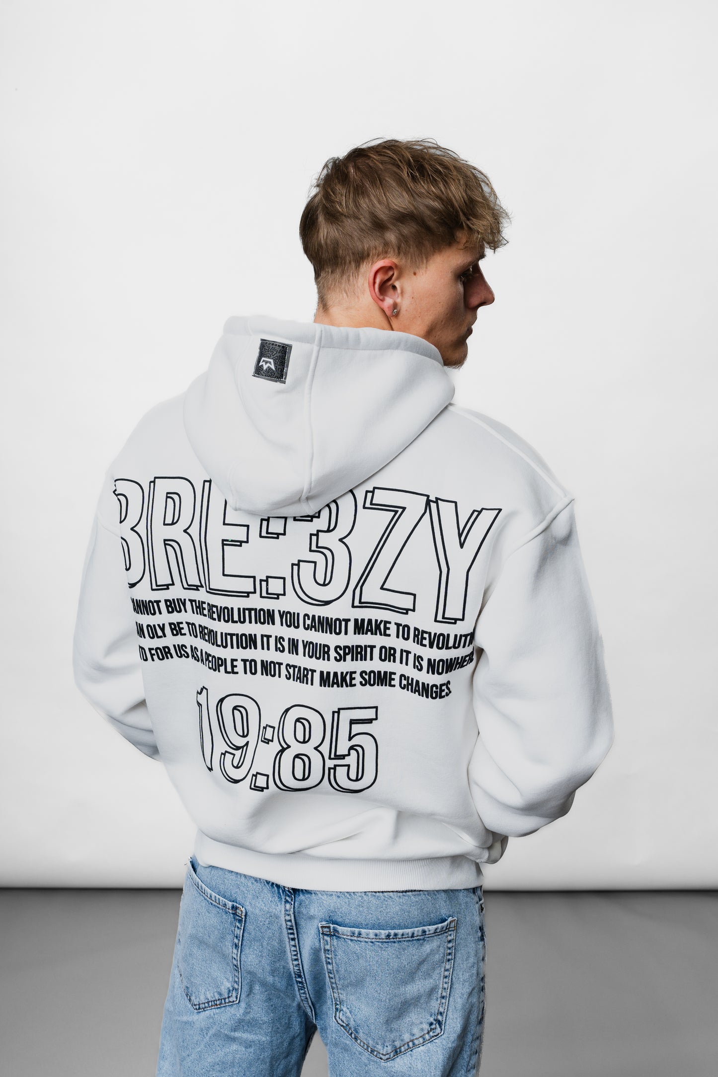 1985 White Oversize Hoodie B-1071