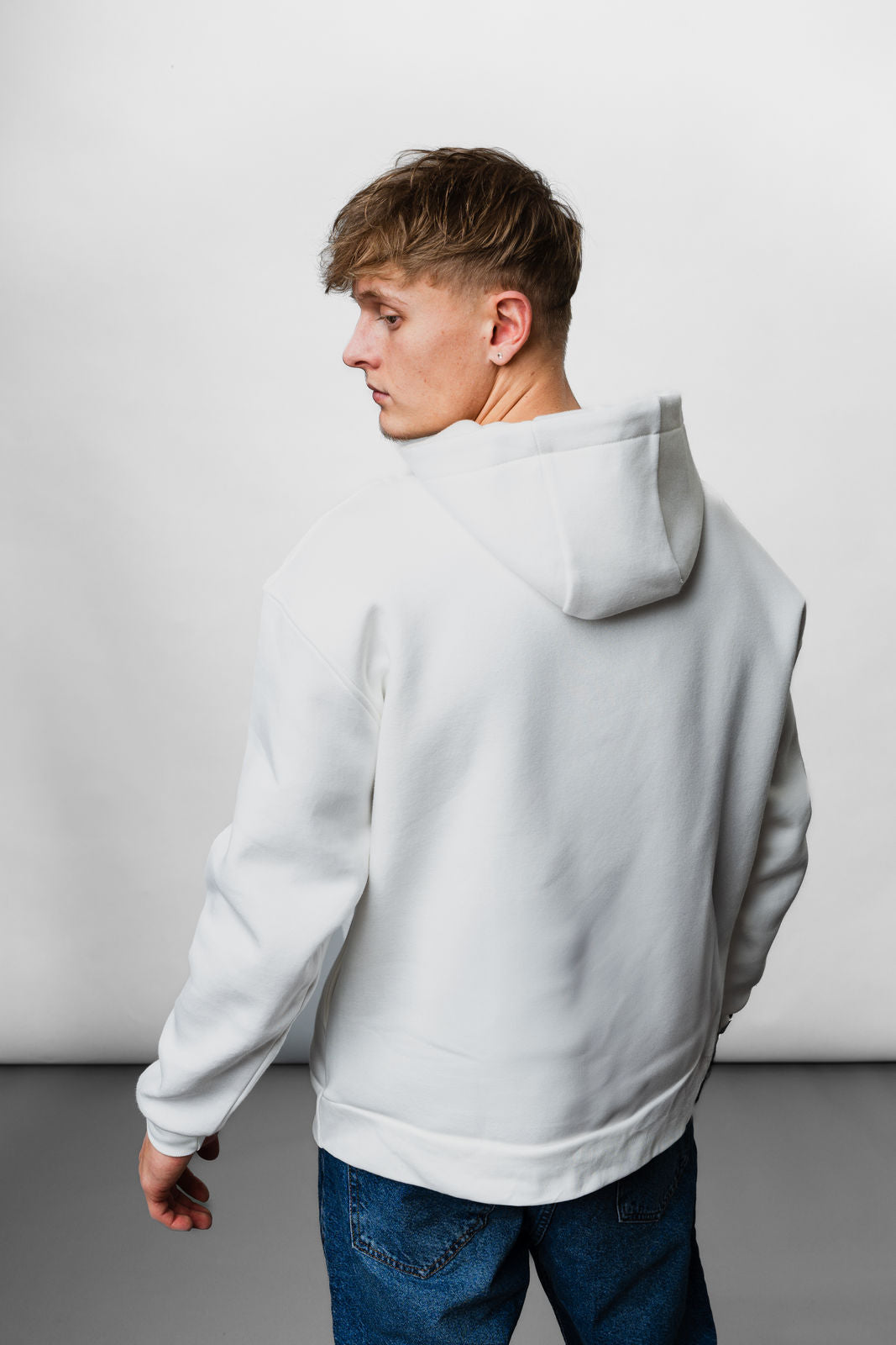 White Oversize Hoddie Tokyo JJ-2003